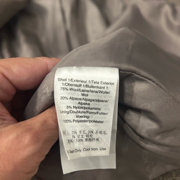 Donna Karan coat. Worn once! - Picture 2 of 4